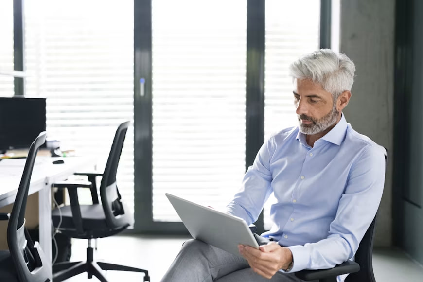 Persone che conducono uno stile di vita attivo ed equilibrato
